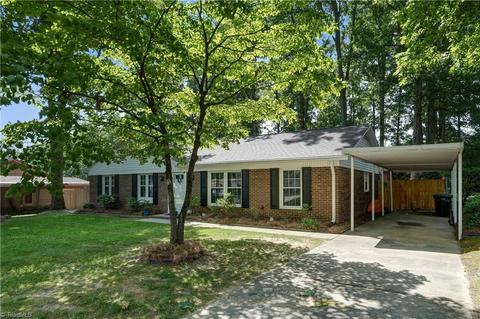 4711 Chaucer Dr, Greensboro, NC 27407