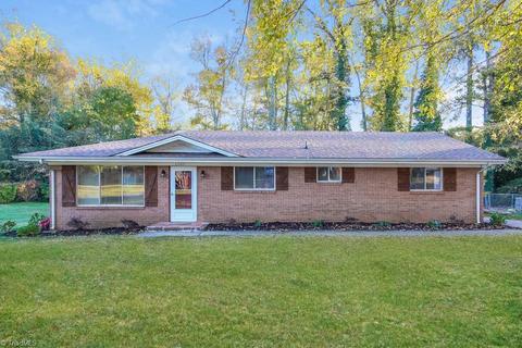 1107 Green St, Reidsville, NC 27320