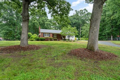 407 Bethesda Rd, Lexington, NC 27295