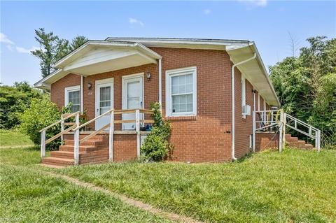 525 Weaver Ave, Archdale, NC 27263