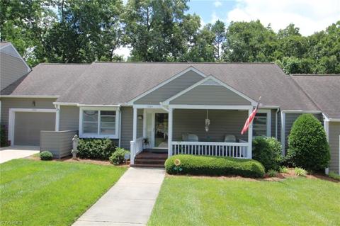 1704 Huntington Cir, High Point, NC 27262