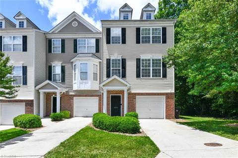 3939 Tarrant Trace Cir, High Point, NC 27265