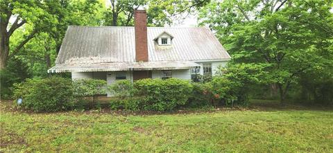 4951 Swinging Bridge Rd, Conover, NC 28613