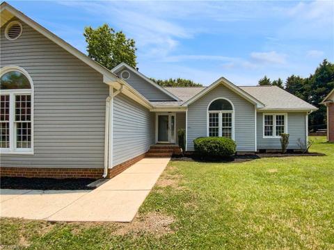 3300 Oliver Dr, Greensboro, NC 27406