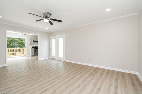 635 Paramount St, High Point, NC 27260 photo 14