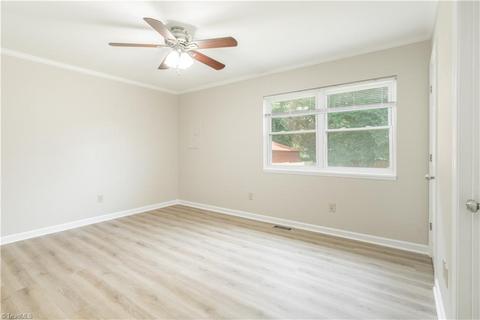 635 Paramount St, High Point, NC 27260 photo 24