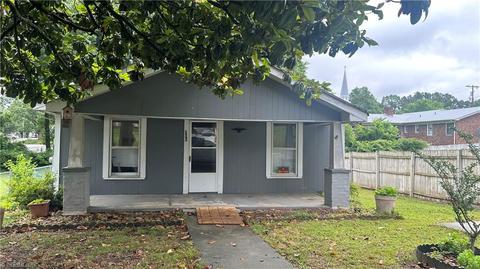 306 Polk St, Thomasville, NC 27360