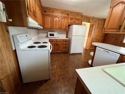 1657 Austin Traphill Rd, Elkin, NC 28621 photo 23