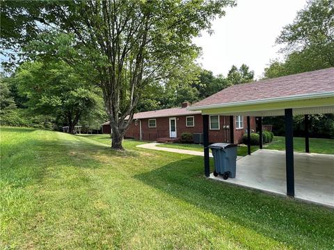 1657 Austin Traphill Rd, Elkin, NC 28621 photo 7