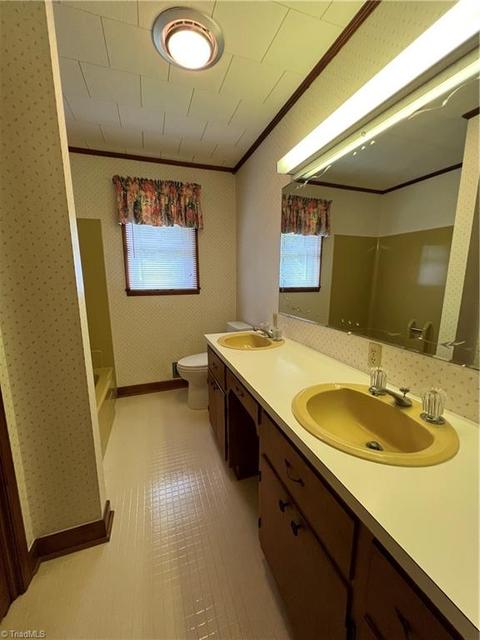 1657 Austin Traphill Rd, Elkin, NC 28621 photo 16