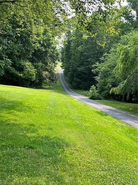 1657 Austin Traphill Rd, Elkin, NC 28621 photo 4