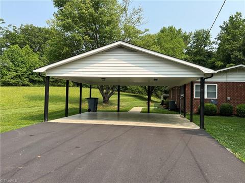 1657 Austin Traphill Rd, Elkin, NC 28621 photo 5