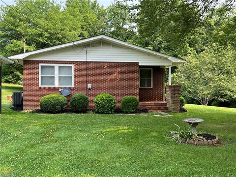 1657 Austin Traphill Rd, Elkin, NC 28621 photo 3