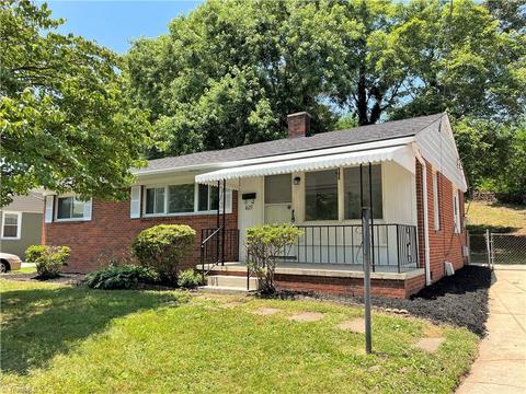 1623 Larkin St, High Point, NC 27262
