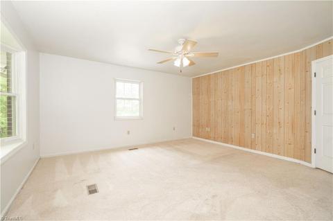 1130 Hawk Ridge Rd, King, NC 27021 photo 34