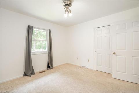 1130 Hawk Ridge Rd, King, NC 27021 photo 24