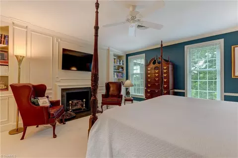 301 Cascade Dr #B2, High Point, NC 27265 photo 16