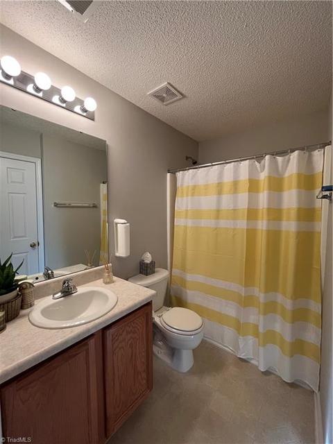 Undisclosed, High Point, NC 27265 photo 10