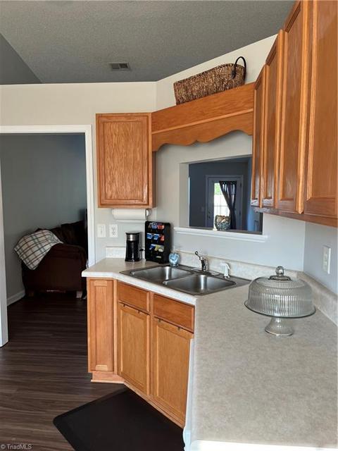 Undisclosed, High Point, NC 27265 photo 5
