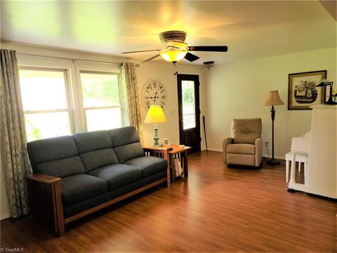 1340 Johnson Rd, King, NC 27021 photo 6