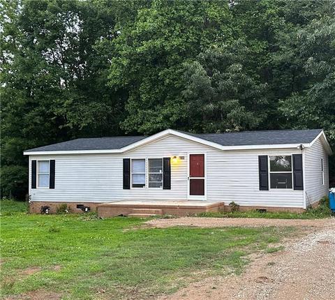 4096 Us Highway 601, Mocksville, NC 27028