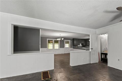 404 Harmon Dr, Eden, NC 27288 photo 17