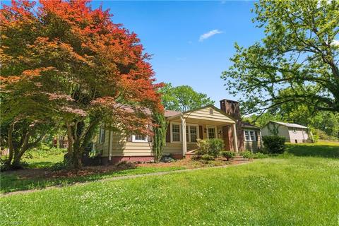 404 Harmon Dr, Eden, NC 27288 photo 2