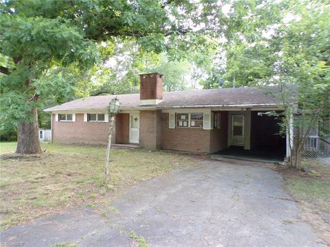 5519 Crestwood Dr, Archdale, NC 27263