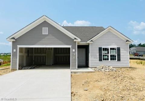108 Wickham Ct, Clemmons, NC 27012