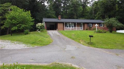 372 Barefield Rd, North Wilkesboro, NC 28659