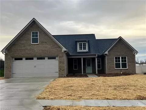 1206 Leyland Ter, Trinity, NC 27370