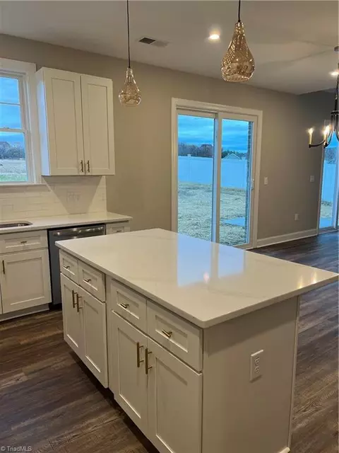 1206 Leyland Ter, Trinity, NC 27370 photo 9