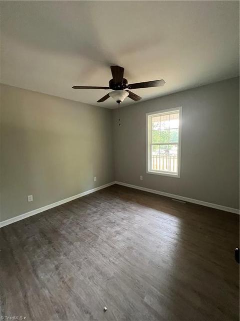 6189 Lowerywood Cir, Trinity, NC 27370 photo 3