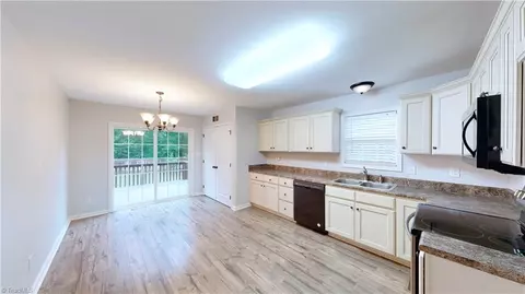 5210 Parinna Rd, Trinity, NC 27370 photo 3