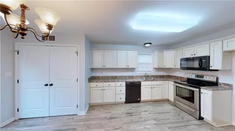 5210 Parinna Rd, Trinity, NC 27370 photo 14