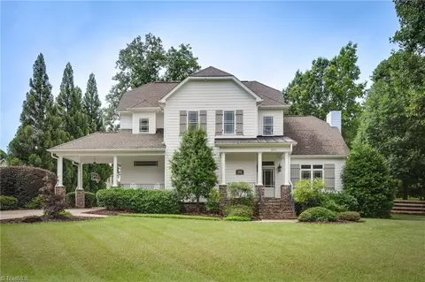 301 Fox Tail Ct, Greensboro, NC 27455