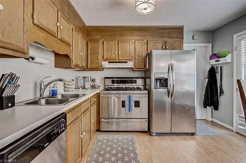 4905 Westhaven Ln, Trinity, NC 27370 photo 8