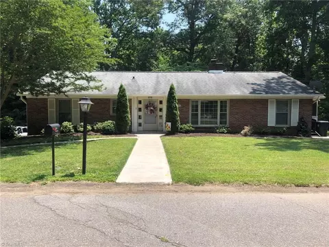 315 Coffey Ave, North Wilkesboro, NC 28659