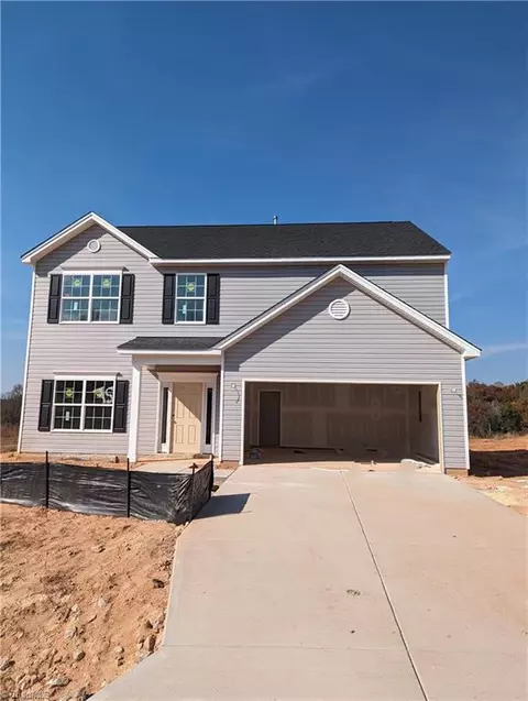 192 Sasha Dr #75, Lexington, NC 27295