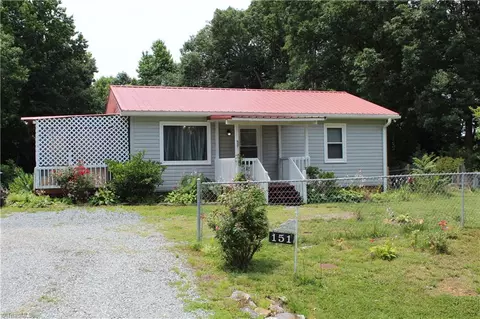 151 Kimberly Dr, Lexington, NC 27292