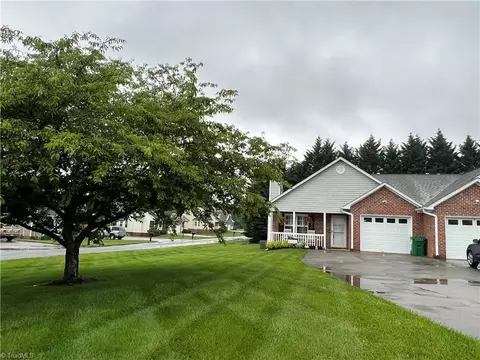 121 Wellsboro Ct #1, King, NC 27021