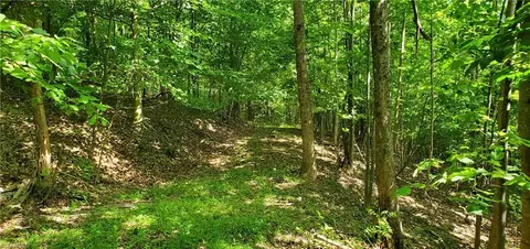 2440 Alfred Hartley Rd, Lenoir, NC 28645