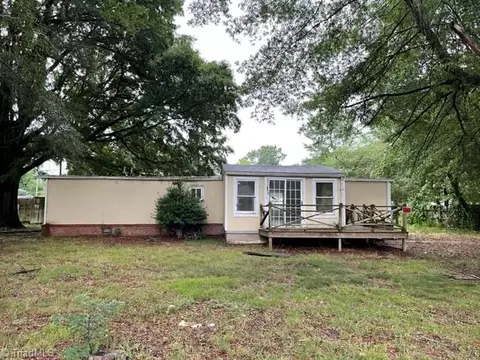 3141 Nance Country Dr, Climax, NC 27233