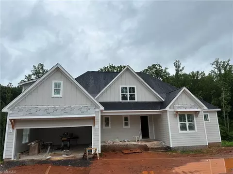159 Arrow Glenn Ct, Advance, NC 27006