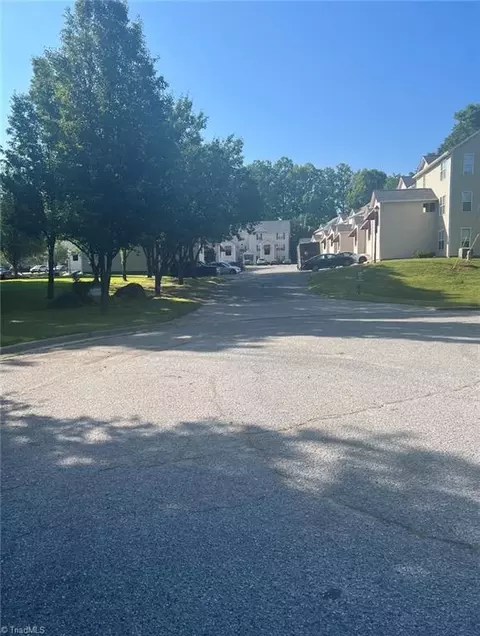 306 Ardale Dr #1A - 2H, High Point, NC 27260