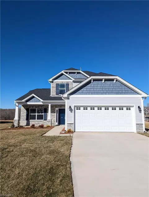 160 Sasha Dr #77, Lexington, NC 27295