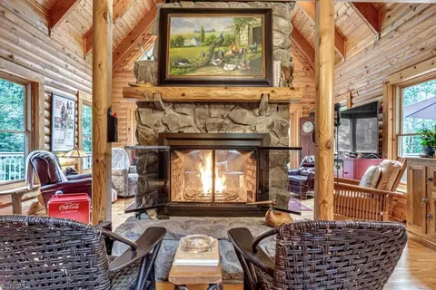 4257 Wallburg High Point Rd, High Point, NC 27265