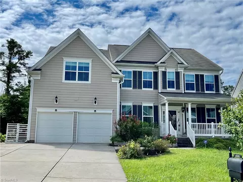 4446 Saddlewood Club Dr, High Point, NC 27265