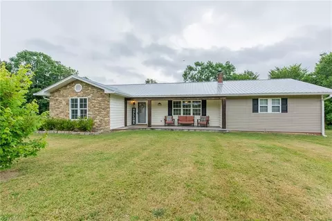 1753 Old Nc Highway 109, Lexington, NC 27292
