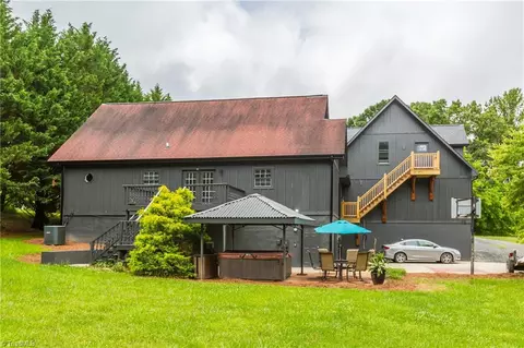 933 Dodson Mill Rd, Pilot Mountain, NC 27041 photo 47